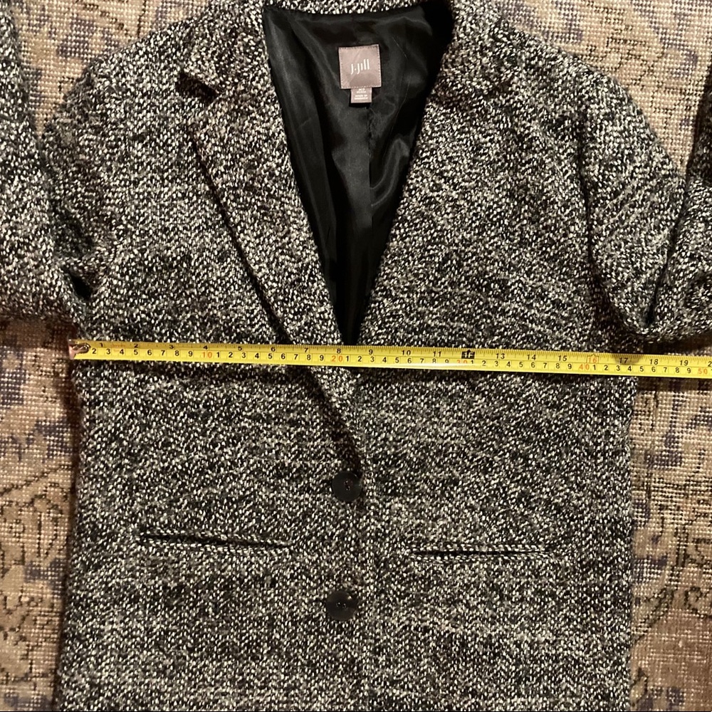 SOLD! J. Jill tweedy boucle blazer xs petite - Picture 4 of 6
